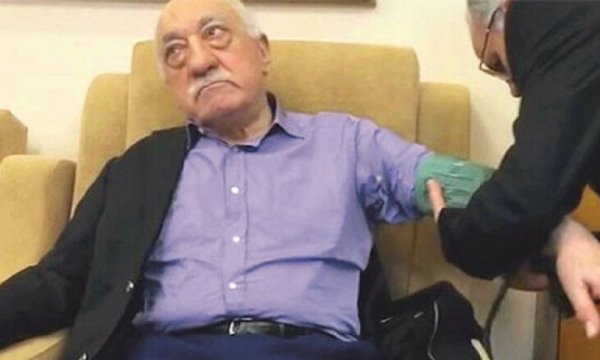 'Fethullah Gülen'in yanında 3 FBI ajanı var'