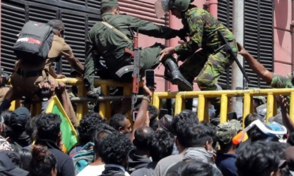 "Sri Lanka OHAL yasalarını kötüye kullanıyor"
