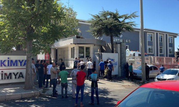 Gaziantep'te kimya fabrikasında patlama: 2 kişi hayatını kaybetti