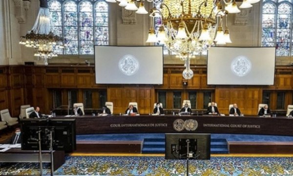 İran'ın ABD'ye açtığı davanın duruşmaları başladı