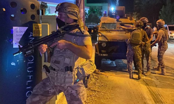Mersin Polisevi saldırısında 30 gözaltı kararı 