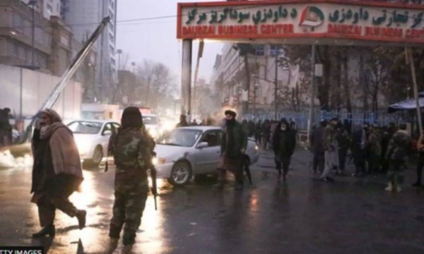 Afganistan Dışişleri Bakanlığı önünde ölümcül intihar saldırısı