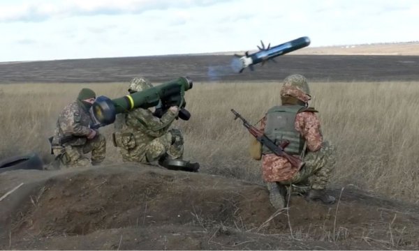 ABD İşgal altındaki Filistin topraklarında depolanan silahları Ukrayna'ya gönderiyor