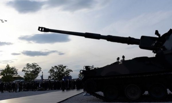 Almanya'nın Ukrayna'ya Leopard tankı vermek için şart koştuğu iddia edildi