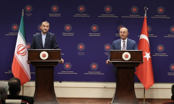 Emir Abdullahiyan, Ankara'da Çavuşoğlu ile görüştü