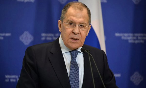 Sergey Lavrov: Erdoğan Esad'la görüşmek için bizden yardım istedi