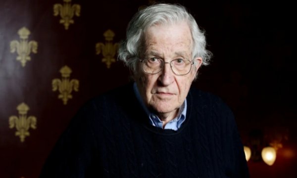 Chomsky: Dünya geri dönüşü olmayan bir felakete gitgide yaklaşıyor