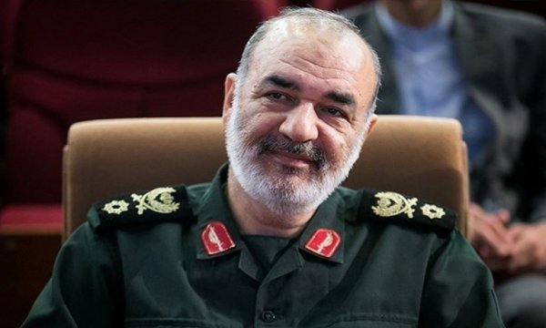 Komutan Selami: İran, Suriye silahlı kuvvetlerine yardıma hazır