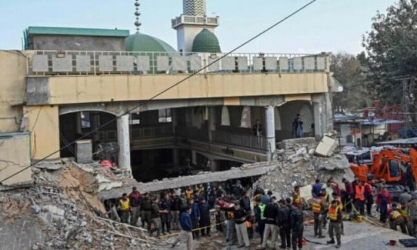 Pakistan'da Camiye düzenlenen intihar saldırısında şehit sayısı 93'e yükseldi