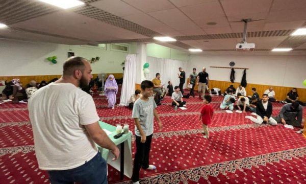 İsviçre'de Mevlid Kandili haftasında çocuklar ve gençler için özel program