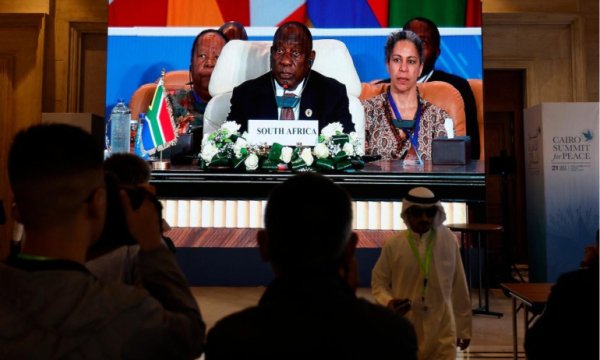 Güney Afrika Tel Aviv'deki tüm diplomatlarını geri çağırdı