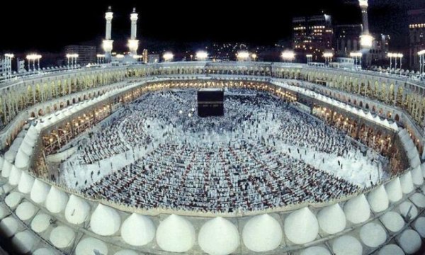 9 Yıl Sonra İranlı Umreciler Kutsal Topraklara Gidecek