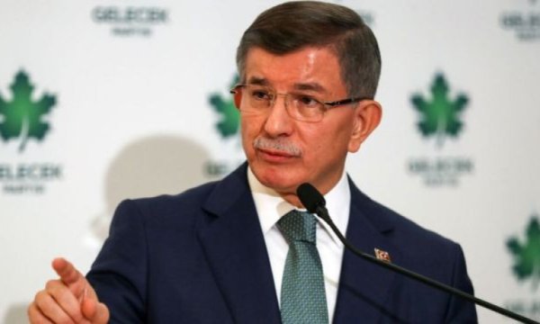 Davutoğlu: İsrail uçaklarının yakıtı Türkiye'den gidiyor