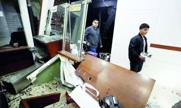 Hırsız İsrail Filistinlilerin 2 milyon 700 bin doları çaldı