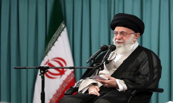 İslam İnkılabi lideri Hamanei şehit Süleymani’nin ailesiyle görüştü