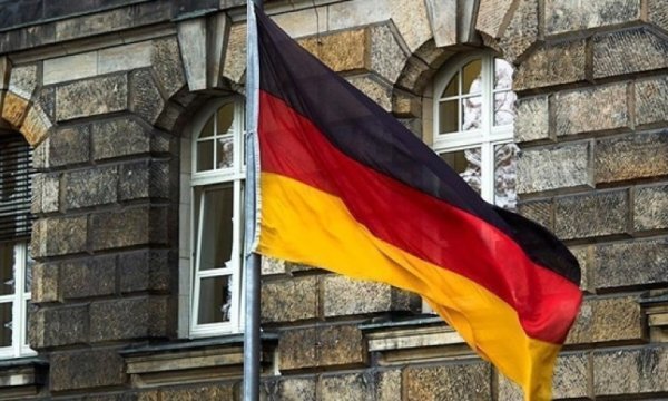 Alman Anayasa Mahkemesi başörtüsü kararını verdi