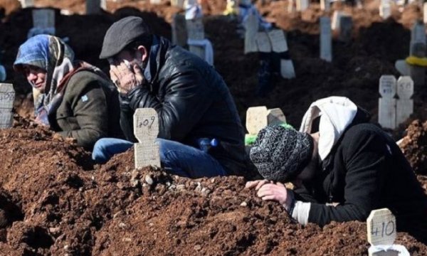 Deprem felaketinde 5'inci gün: 20 bin 213 vefat 80 bin 52 yaralı