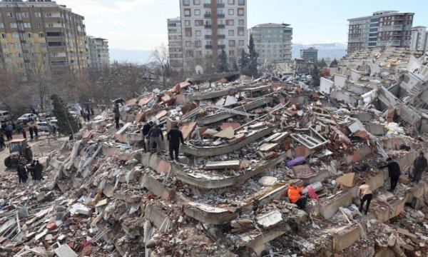 Deprem felaketinde can kaybı artıyor