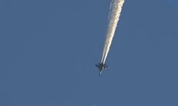 ABD Kanada'da "tanımlayamayan uçan bir cisim" düşürdü