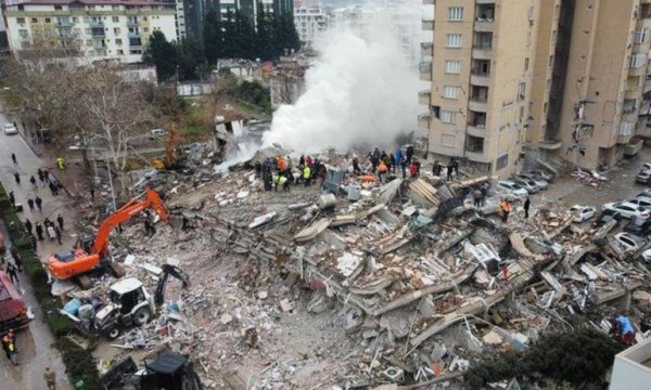 Malatya'da yıkılan binalardaki kusurlara ilişkin 31 gözaltı kararı