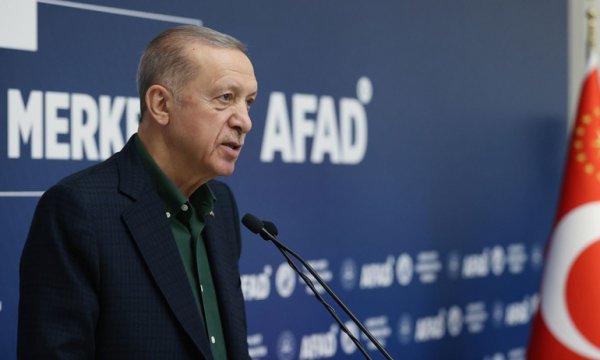 Cumhurbaşkanı Erdoğan: Depremlerden etkilenen illerde 70 bin köy evi yapacağız