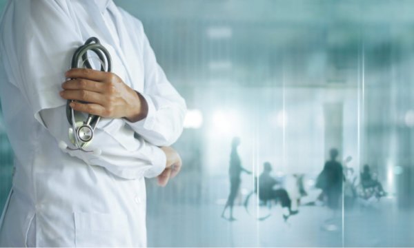 465 doktor daha göç yolunda