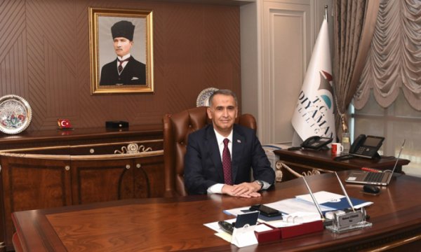 Adıyaman Valisi Mahmut Çuhadar istifa etti