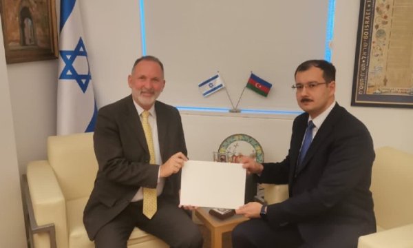 Azerbaycan: İsrail İran'ı vurmak için bizi üs olarak kullanamaz