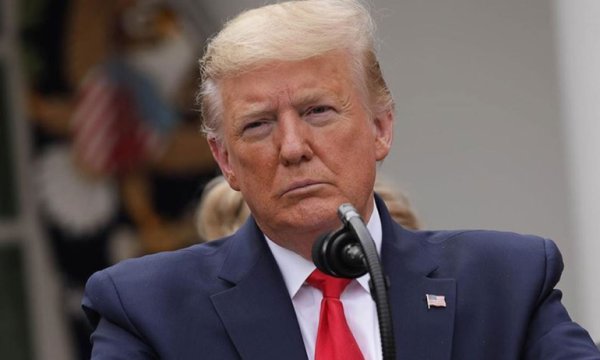 Her şeyde kendine pay çıkarmayı meziyet bilen Trump, "İran'a büyük saygı duyuyorum" dedi