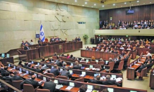 Netanyahu’nun yolsuzluk davasının düşürülmesi için kanun teklifi 