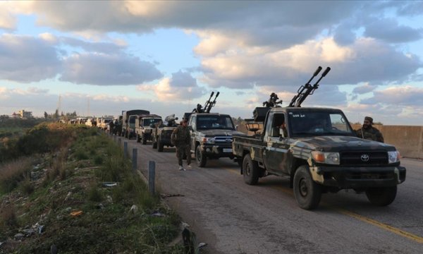 Suriye ordusu harekete geçti.. ABD zırhlıları şehre girdi.. 