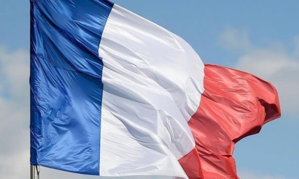 Fransa'dan Grönland'da NATO tatbikatı düzenlenmesi çağrısı 