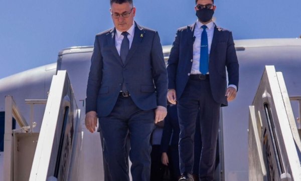 Gideon Saar'ın Somaliland ziyareti gizemli bir uçuş ayrıntısını ortaya çıkardı