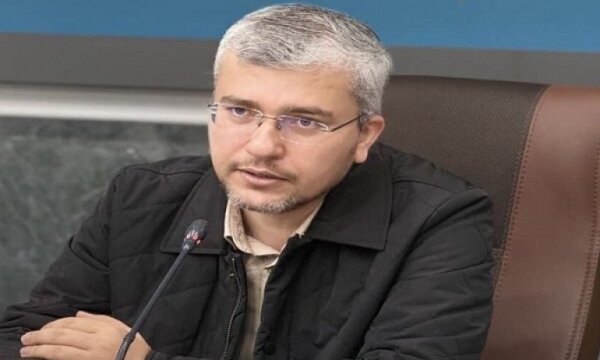 İranlı siyasetçi: ABD güç dilinden anlar ve İran zayıflık göstermez