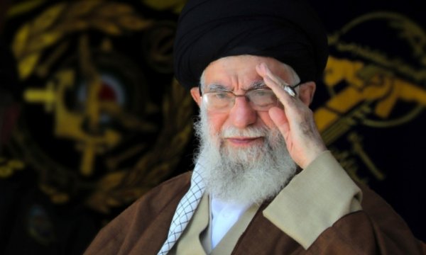 'İran'da gözaltına alınan reformist siyasetçiler Ayetullah Hamenei'ye istifa çağrısı yapacaktı'