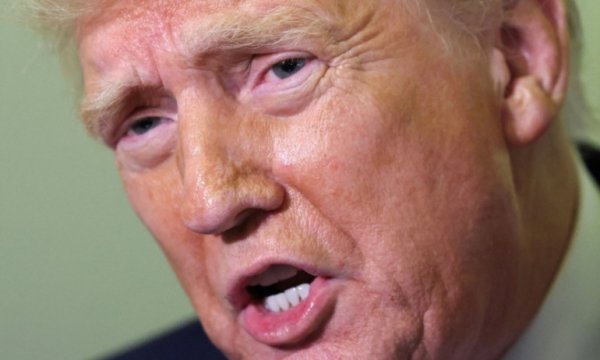 Pedofili Trump Türkiye’yi hedef aldı: Kritik İmza ne anlama geliyor? İşte nedeni