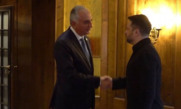 Zelenskiy ve Rıza Pehlevi Münih’te bir araya geldi