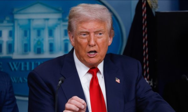 Trump: İran’ın ABD’ye ulaşabilecek füzeler geliştirmeye çalışıyor