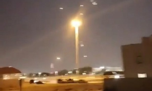 Bölgede sıcak saatler: İran ABD'ye ait helikopter üssünü vurdu!
