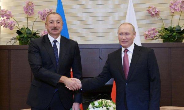 Putin, Aliyev İle İran’daki durumu görüştü