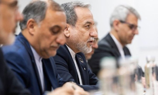 İngiltere: İran'ın müzakerelerdeki teklifi savaşı engellemek için yeterliydi