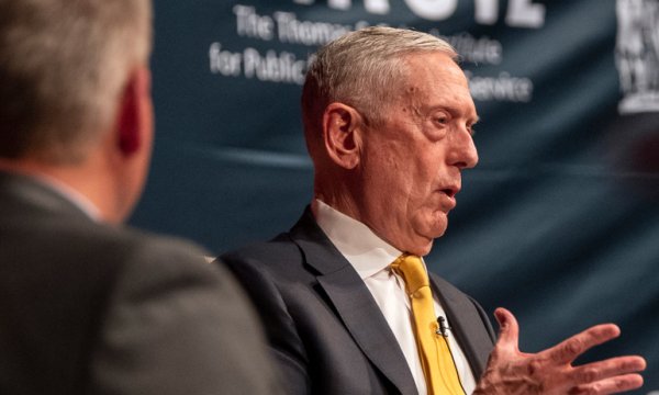 Eski Savunma Bakanı Mattis'ten Trump'a İran eleştirisi: Zor durumdayız