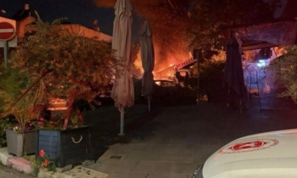 İran, 3 Amerikan gemisini sulara gömdü