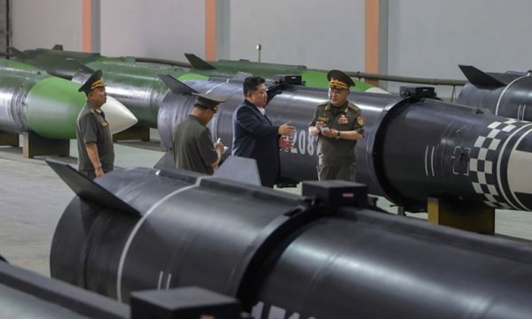 Kim Jong Un'dan ABD’yi hedef alan hamle: Vurabilir