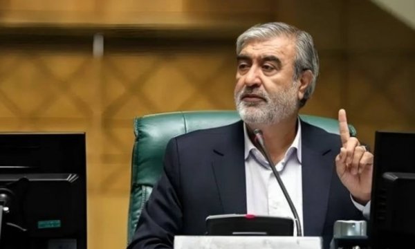 Azizi: Hürmüz Boğazı artık sadece İran kurallarına uyanlara açık