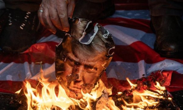 ABD'de Trump'ın "görevden alınması" çağrısı 