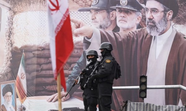 Devrim Muhafızları: ABD-İsrail durmazsa görevimizi yerine getireceğiz