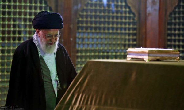 Tahran’da Ümmetin Rehberi İmam Hamanei için “Erbain” merasimi başladı