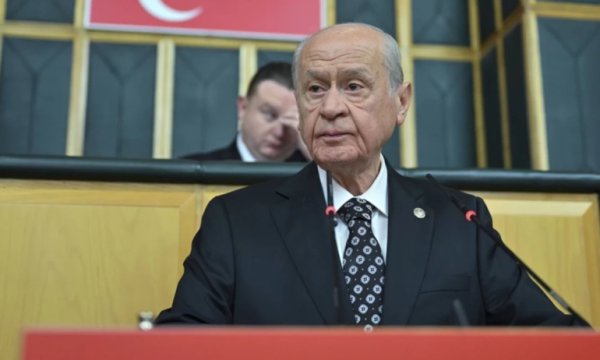 Bahçeli'den 'Dünya Barışı' için çağrı: 'Türkiye ev sahipliği yapabilir'