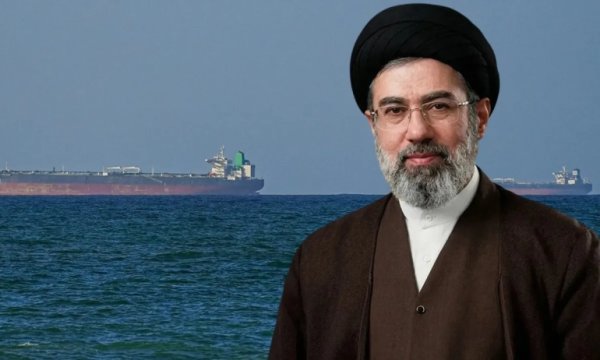 Hamaney: İran donanması savaşa hazır! İran iki sivil gemiyi vurdu